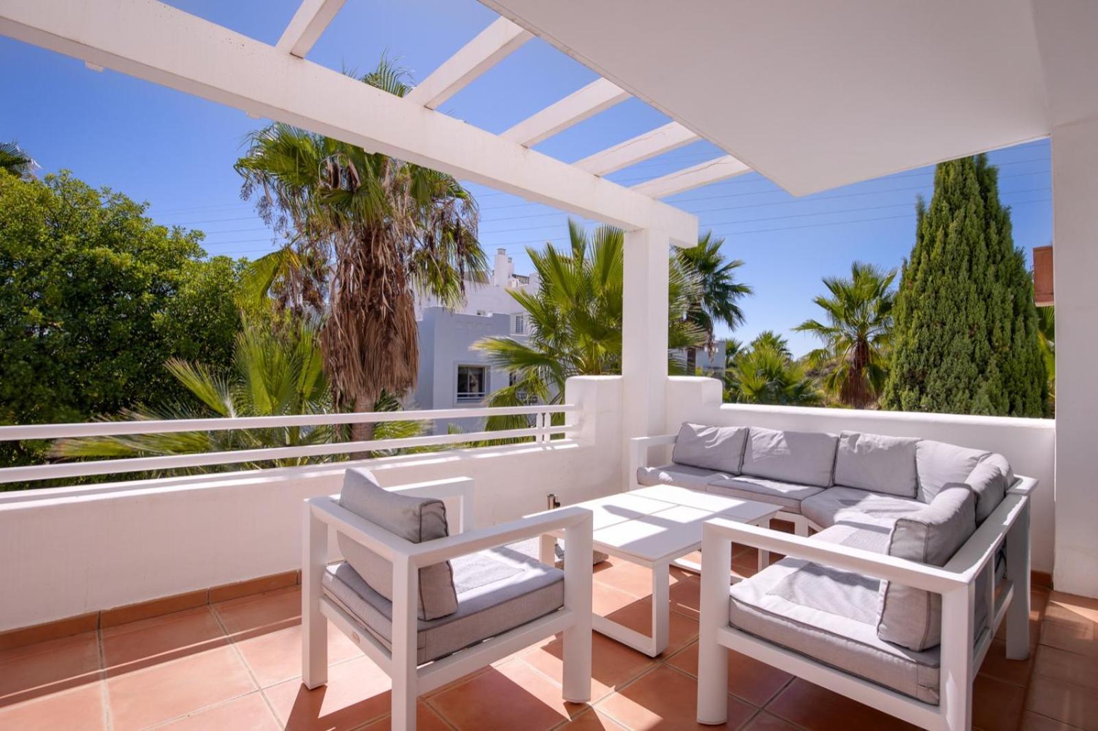 Alcazaba Lagoon Estepona Golf Apartamento Exterior foto