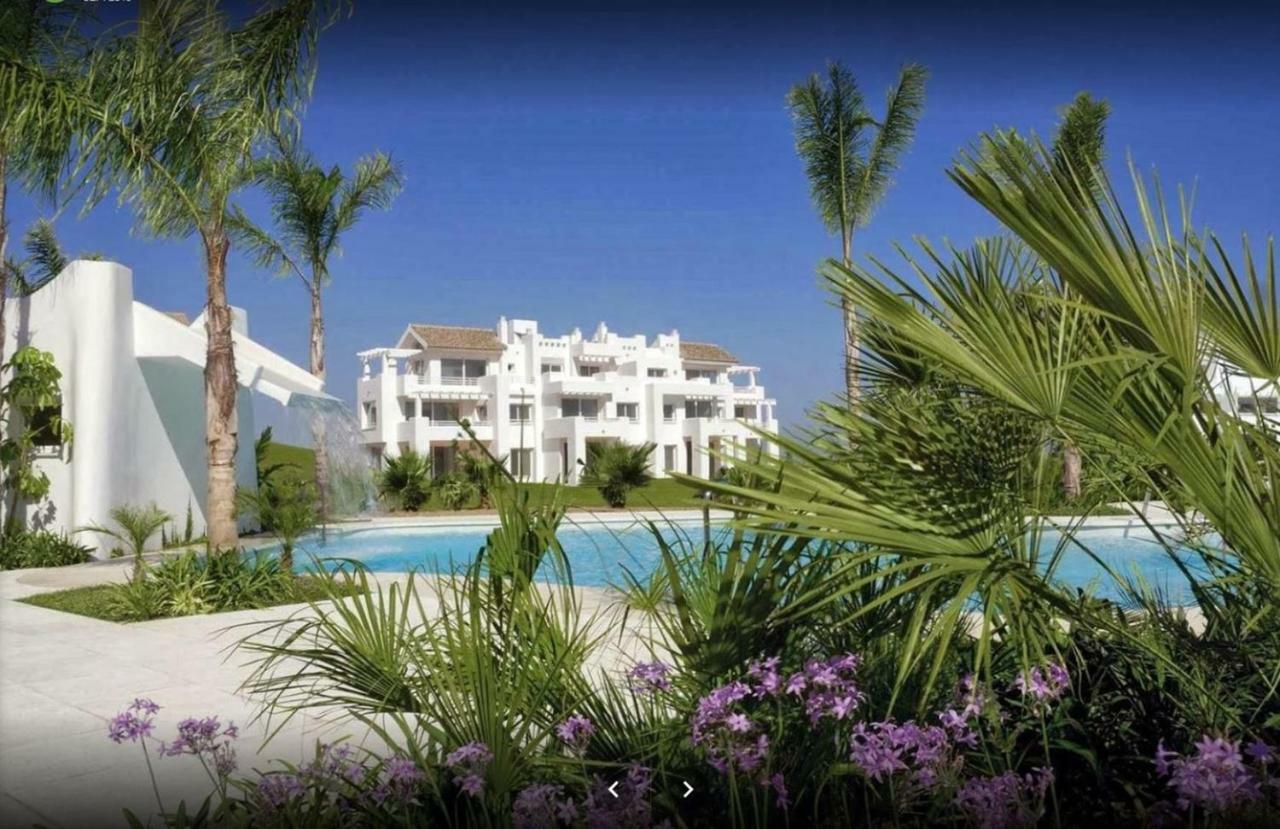 Alcazaba Lagoon Estepona Golf Apartamento Exterior foto