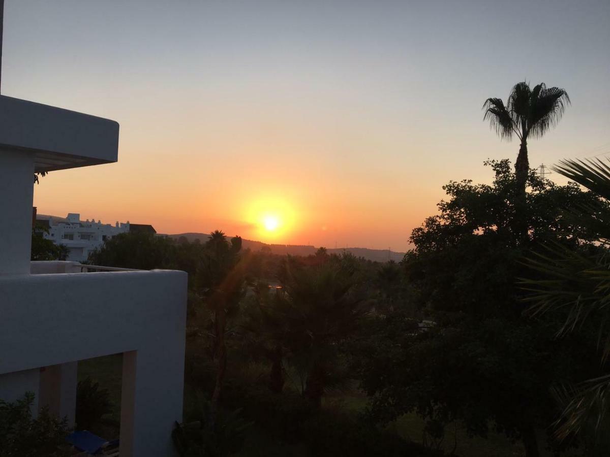 Alcazaba Lagoon Estepona Golf Apartamento Exterior foto